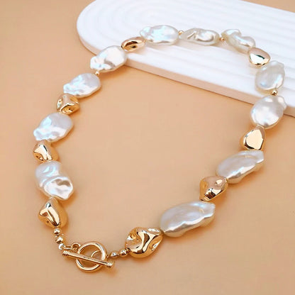 Elegant and Noble Palace Style Women's Pearl Necklace Beautiful Temperament Suitable for Attending the Event Party Gift Jewelry