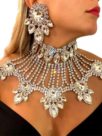 Hot selling luxury banquet necklace, rhinestone droplet shaped fashionable earrings, pendant necklace set, women's jewelry