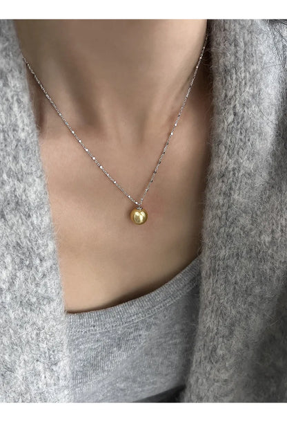 Pearl Necklace for Women 2025 New Style Simple Temperament Collarbone Chain Niche High-end Feeling