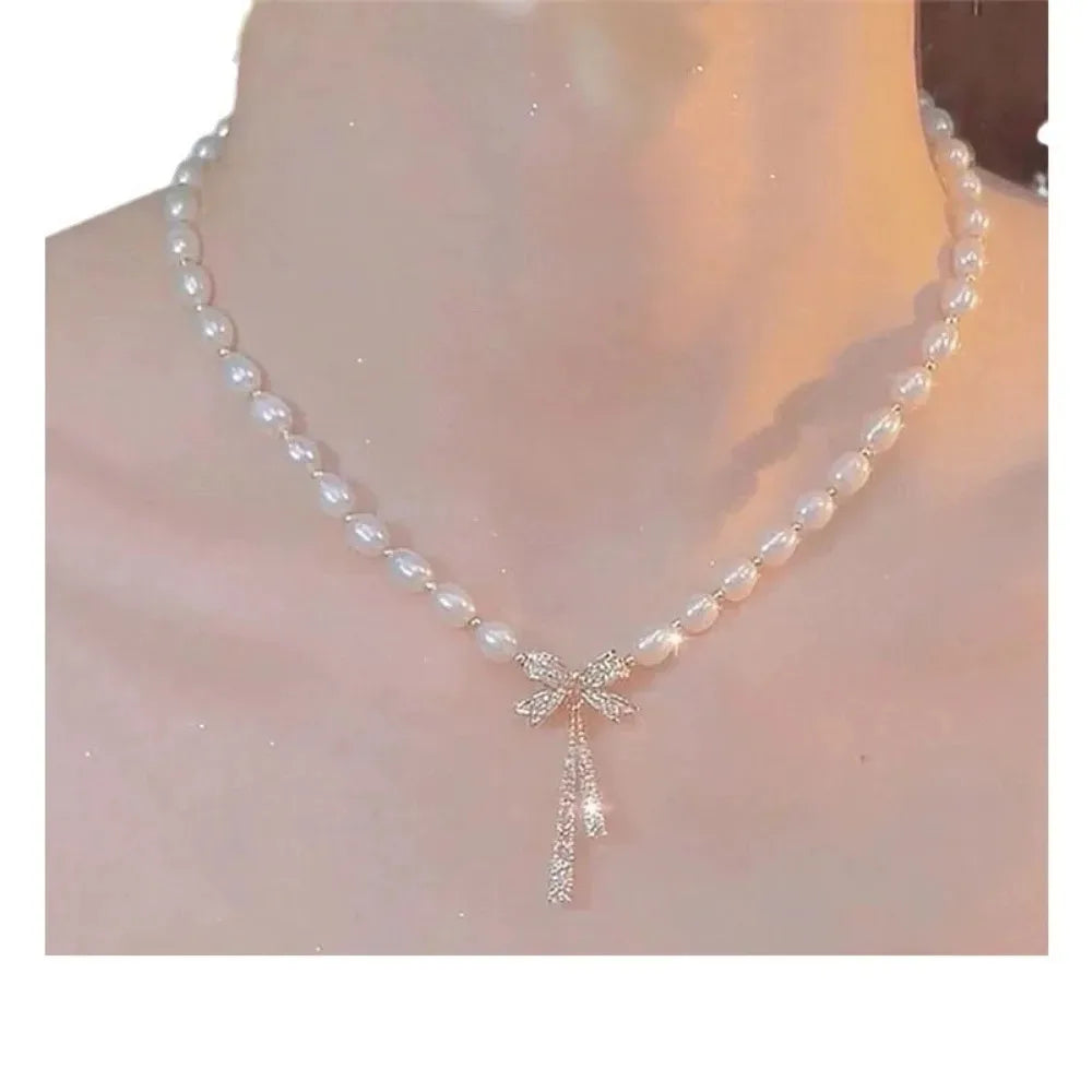 Elegant Pearl Necklace For Women Niche Design High-End Feel Trendy Cool Luxury INS Minimalist Style Clavicle Chain