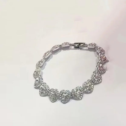 Love pearl necklace, women's light luxury versatile earrings, high-end feeling bracelet jewelry set