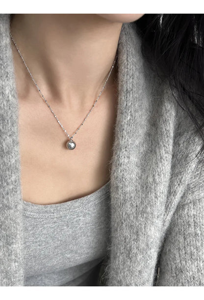 Pearl Necklace for Women 2025 New Style Simple Temperament Collarbone Chain Niche High-end Feeling